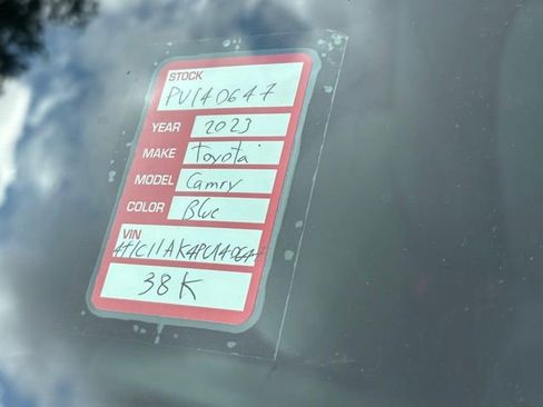 Used 2023 Toyota Camry LE FWD image 5