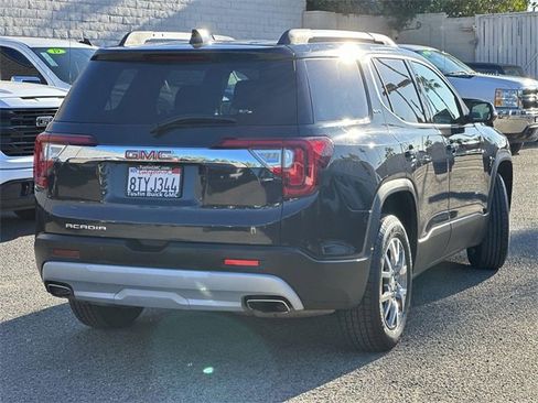 Used 2020 GMC Acadia SLT w/ Driver Alert Package II image 4