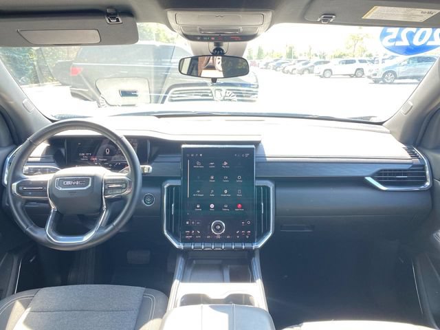 Used 2025 GMC Acadia Elevation FWD image 19