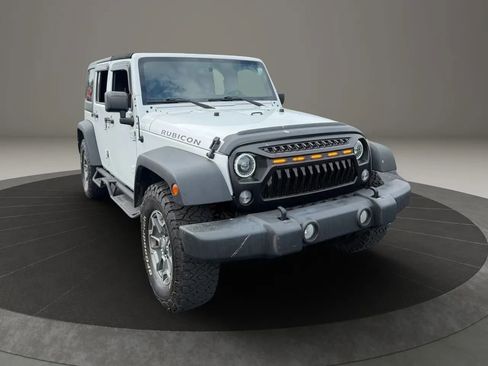 Used 2015 Jeep Wrangler Unlimited Rubicon w/ Connectivity Group AWD/4WD image 1