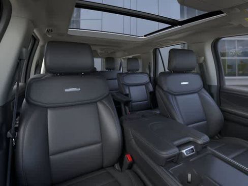 New 2025 Ford Expedition Max Platinum w/ Driver's Package AWD/4WD image 10