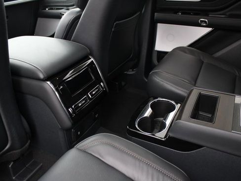 New 2026 Lincoln Aviator Reserve image 30