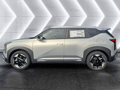 New 2027 Kia Seltos S FWD image 2