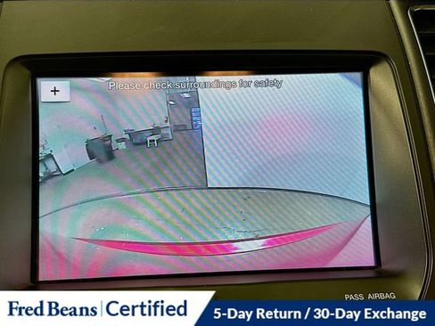 Used 2016 Ford Taurus Limited image 17