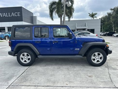 Used 2019 Jeep Wrangler Unlimited Sport S image 5