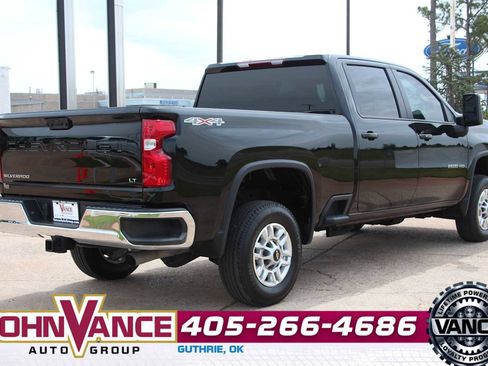 Used 2025 Chevrolet Silverado 2500 LT w/ Convenience Package AWD/4WD image 13