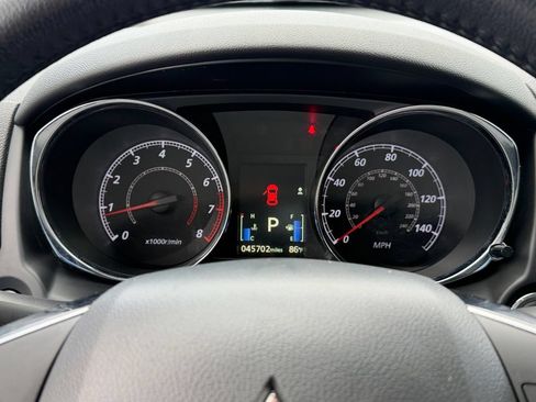 Used 2024 Mitsubishi Outlander Sport SE AWD/4WD image 29