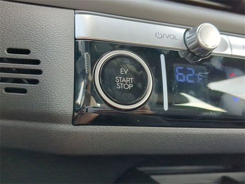 Certified 2023 Hyundai Ioniq 6 SEL image 28