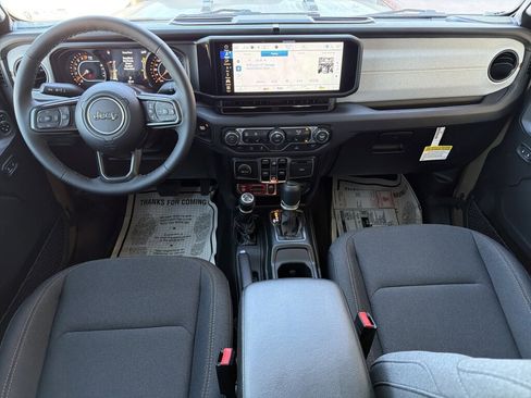 New 2025 Jeep Gladiator Willys image 16