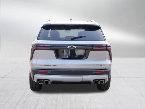 Used 2024 Chevrolet Traverse Z71 w/ Enhanced Driving Package AWD/4WD image 6