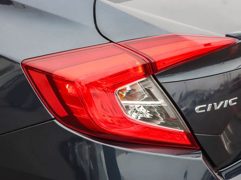 Used 2017 Honda Civic EX-T image 8