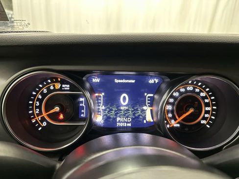 Used 2021 Jeep Wrangler Unlimited Sport image 14