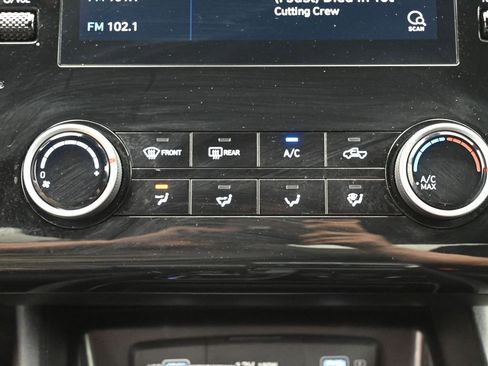 Used 2023 Hyundai Santa Cruz SEL image 21