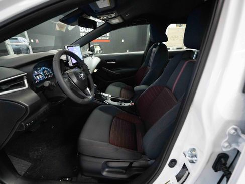 New 2026 Toyota Corolla SE w/ SE Package image 9