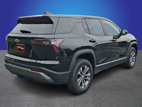 Used 2025 Chevrolet Equinox LT AWD/4WD image 4