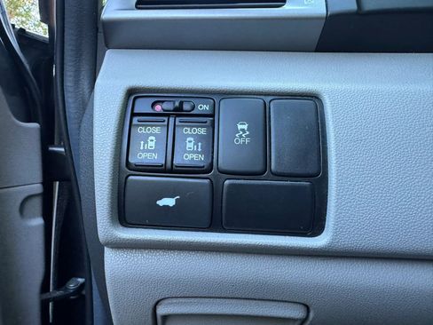 Used 2013 Honda Odyssey EX-L image 10