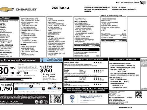 Used 2025 Chevrolet Trax LT w/ LT Convenience Package FWD image 2