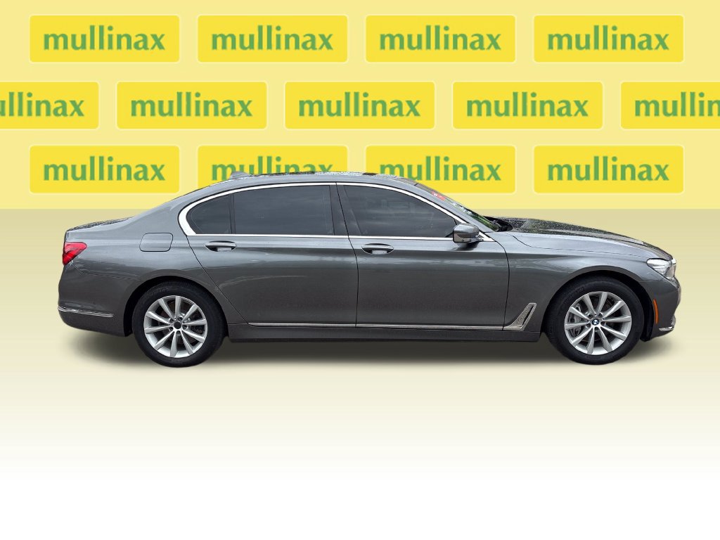 Used 2017 BMW 740i RWD image 2