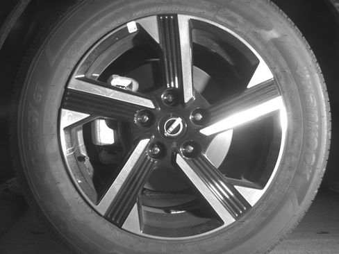 Used 2025 Nissan Sentra SV FWD image 12