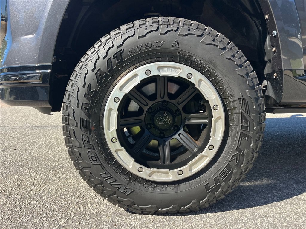 Used 2019 Toyota 4Runner Limited AWD/4WD image 12