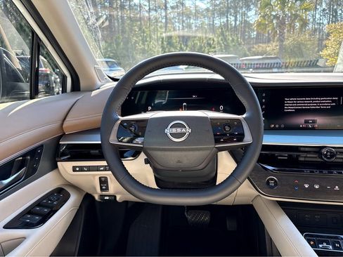 New 2026 Nissan Murano Platinum w/ Cargo Package AWD/4WD image 17