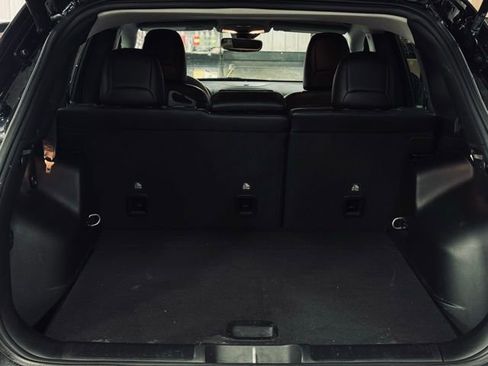 Used 2022 Jeep Cherokee Latitude Lux image 10