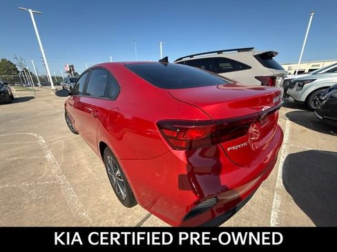 Certified 2024 Kia Forte LXS FWD image 7
