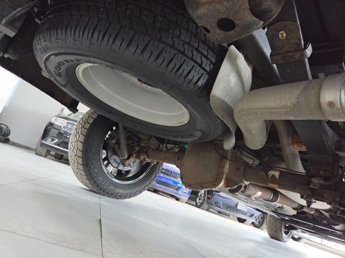 Used 2017 Ford F150 XLT w/ Equipment Group 302A Luxury image 15