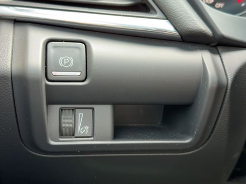 Certified 2023 Cadillac CT4 Luxury w/ Sun And Sound Package image 17