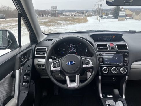 Used 2018 Subaru Forester 2.5i Premium image 15