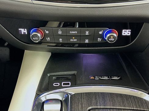 Used 2023 Buick Enclave Avenir w/ Avenir Technology Package AWD/4WD image 18