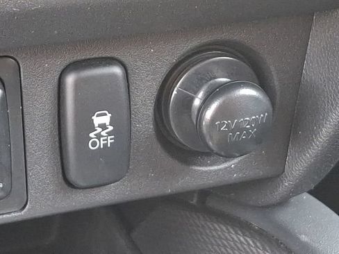 Used 2024 Mitsubishi Outlander Sport LE AWD/4WD image 17