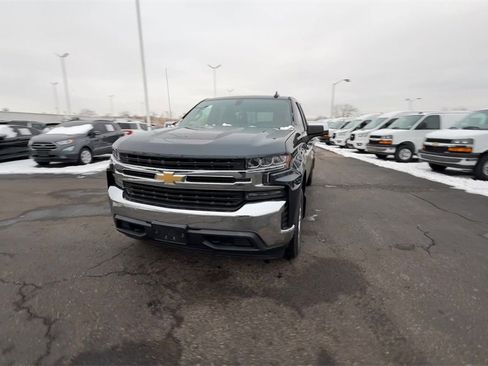 Used 2019 Chevrolet Silverado 1500 LT w/ All-Star Edition image 3