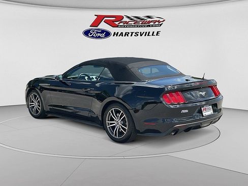Used 2017 Ford Mustang Premium RWD image 8