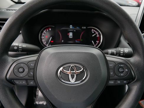 Certified 2025 Toyota RAV4 XLE AWD/4WD image 19