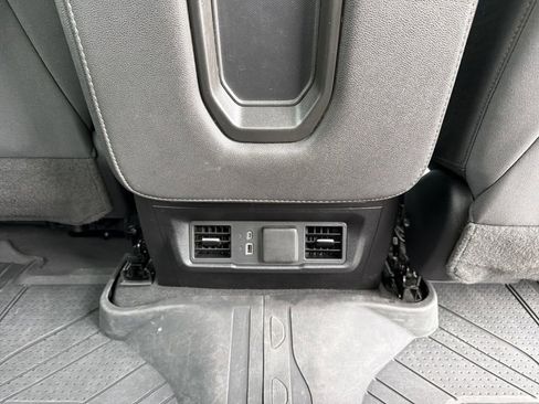 Used 2023 Chevrolet Silverado 1500 LT w/ Protection Package AWD/4WD image 20