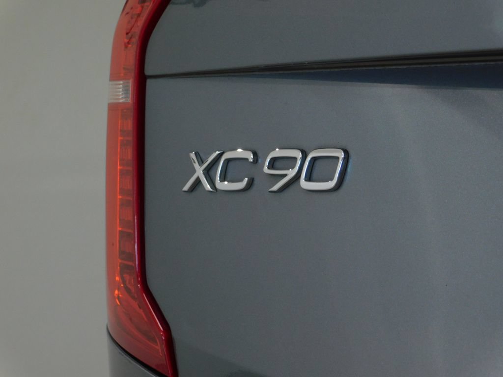 Used 2017 Volvo XC90 T6 Momentum w/ Vision Package AWD/4WD image 67