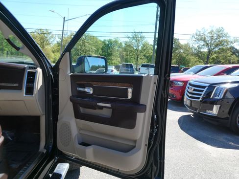 Used 2018 RAM 1500 Laramie Longhorn w/ Longhorn Southfork Package image 26