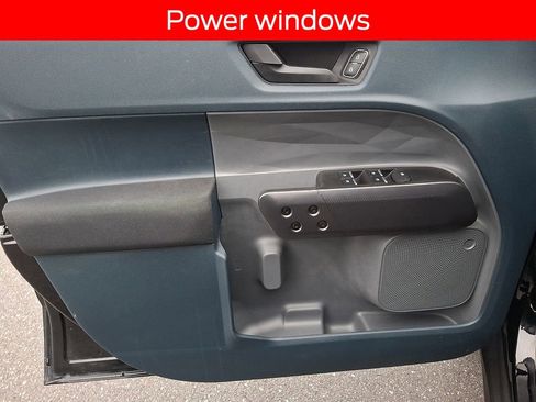 Used 2023 Ford Maverick XL image 12