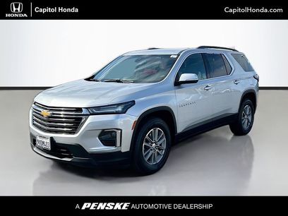 Used 2022 Chevrolet Traverse LT