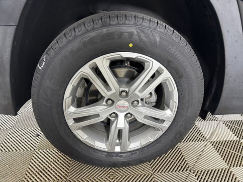 Used 2022 GMC Terrain SLE w/ Driver Convenience Package AWD/4WD image 32