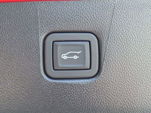 New 2026 Chevrolet Blazer LT w/ Convenience Package FWD image 29