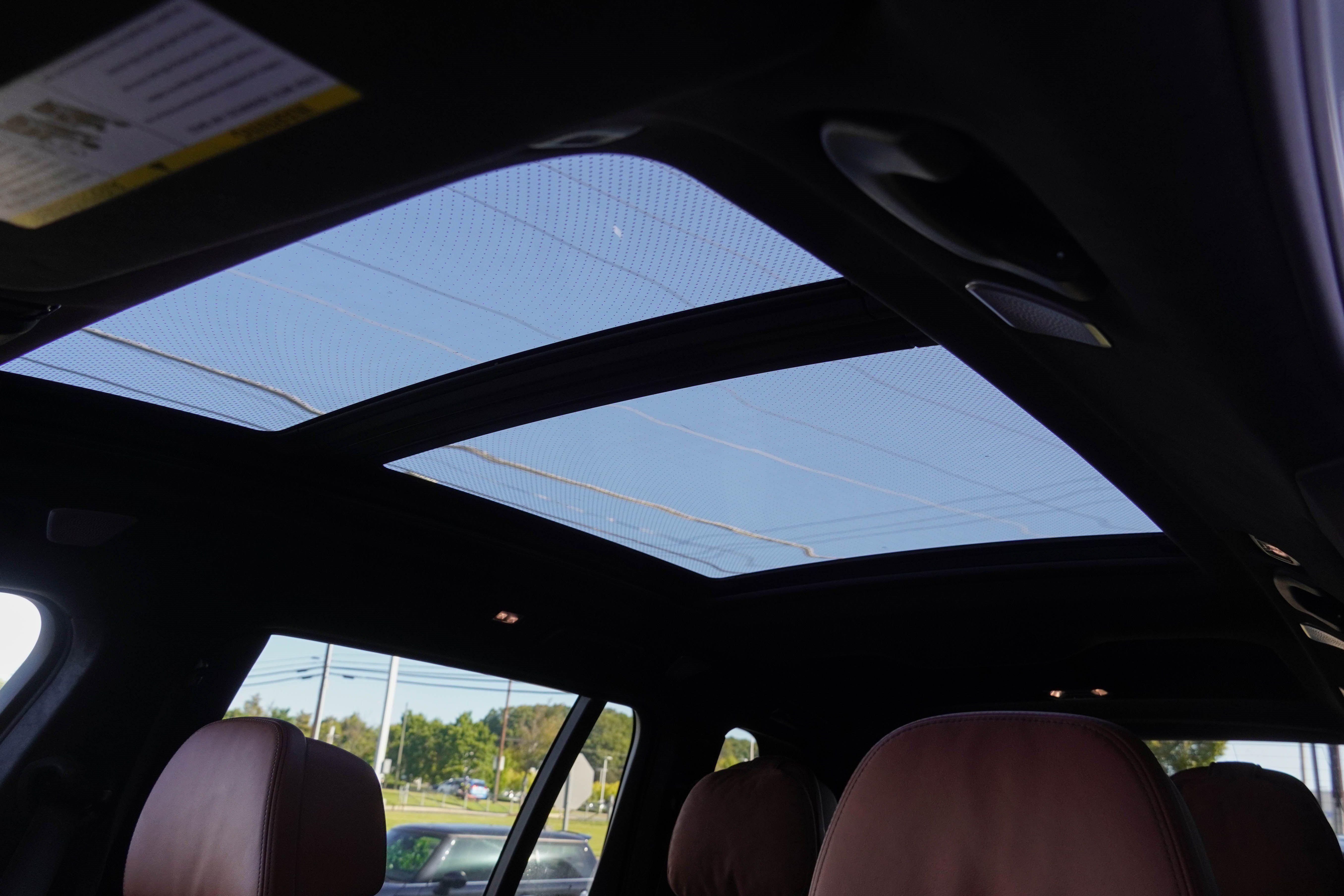 Used 2023 BMW X7 M60i w/ Executive Package AWD/4WD image 11