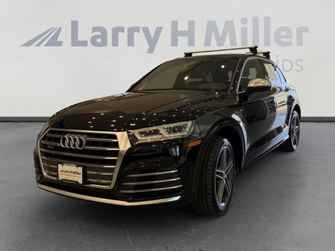 Used 2018 Audi SQ5 Premium Plus w/ Warm Weather Package AWD/4WD image 1