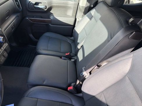 Used 2021 GMC Sierra 1500 Elevation image 17