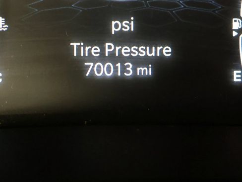 Used 2023 Jeep Compass Trailhawk AWD/4WD image 36