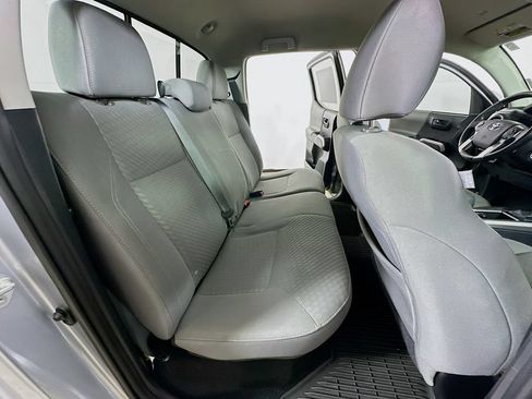 Used 2021 Toyota Tacoma SR5 RWD image 11
