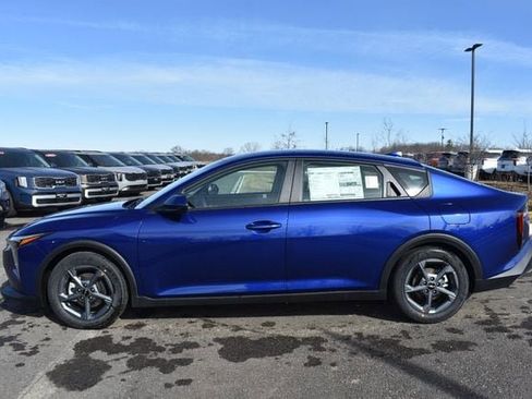 New 2025 Kia K4 LXS image 7