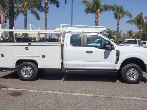 Used 2024 Ford F250 XL w/ Snow Plow/Camper Package AWD/4WD image 10