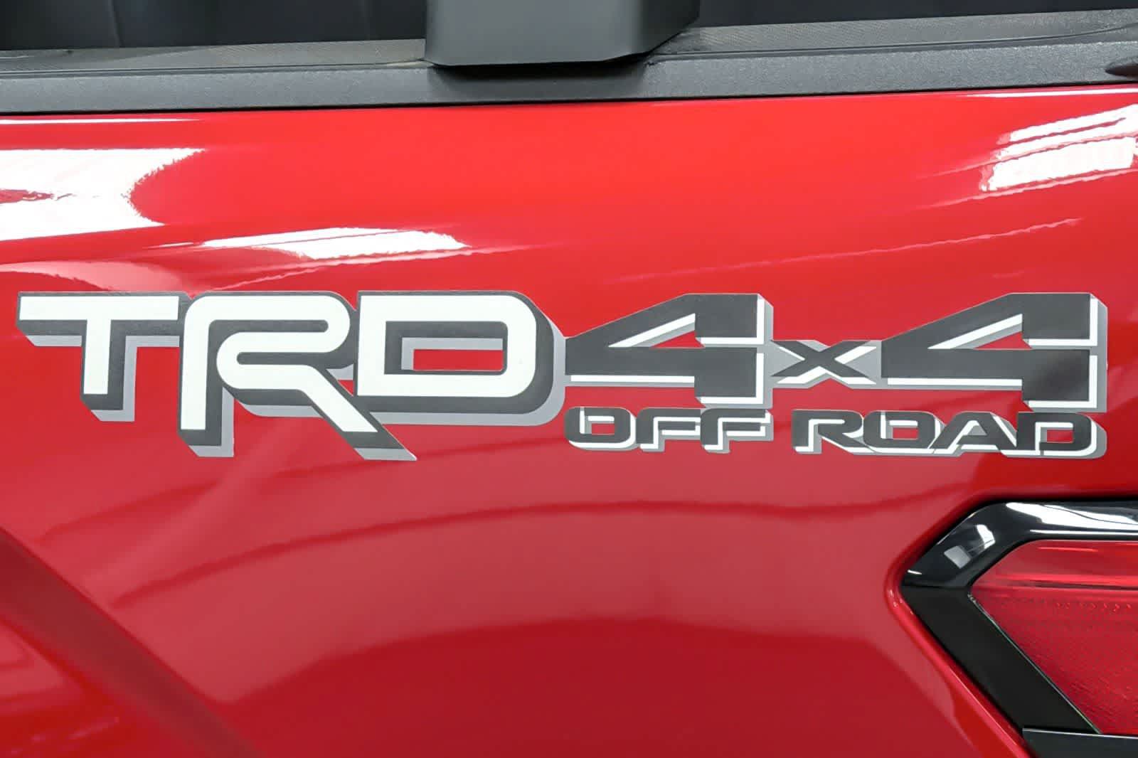 Used 2025 Toyota Tundra SR5 w/ TRD Off-Road Package AWD/4WD image 26